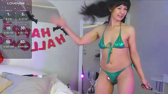 Melissa Fane online show from October 2025 02:09:01 PM