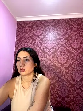 juliana diaz online show from October 2025 11:21:02 AM