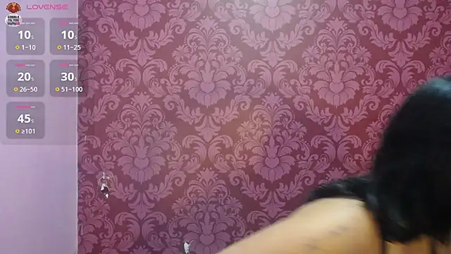 juliana diaz online show from July 2026 01:24:01 PM