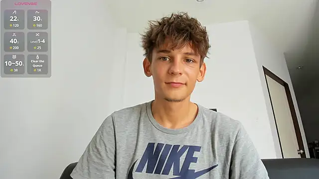 MiracleCam online show from March 2026 03:13:01 AM