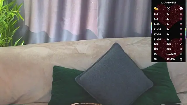 GirlfriendNina online show from April 2026 06:11:02 AM