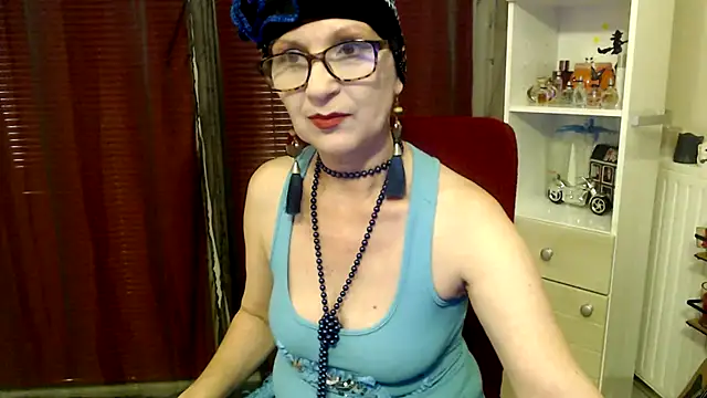Snapshot of Ala-N-Dala chatting on December 2024 09:22:01 PM Ala-N-Dala online show from December 2024 09:22:01 PM
