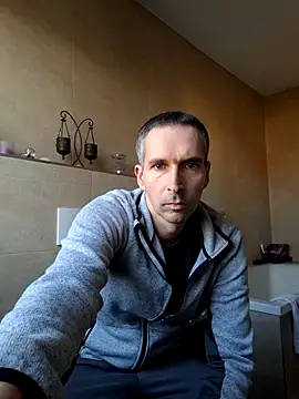 Snapshot of Geiler-boy313 chatting on March 2025 03:39:02 PM Geiler-boy313 online show from March 2025 03:39:02 PM