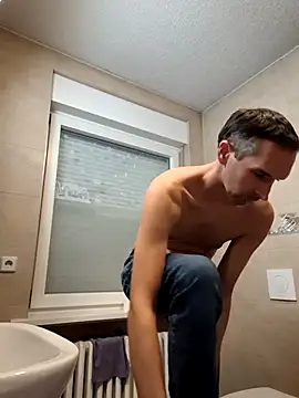 Snapshot of Geiler-boy313 chatting on December 2025 06:04:02 PM Geiler-boy313 online show from December 2025 06:04:02 PM