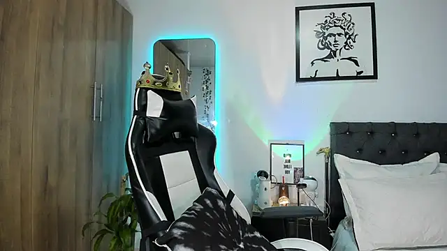 Snapshot of AlanNaughty chatting on March 2026 01:01:01 AM AlanNaughty online show from March 2026 01:01:01 AM