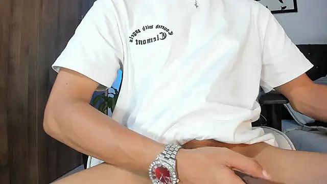 Snapshot of AlanNaughty chatting on April 2026 12:43:02 AM AlanNaughty online show from April 2026 12:43:02 AM