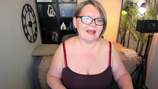 Shannonshine online show from June 2026 01:22:01 PM
