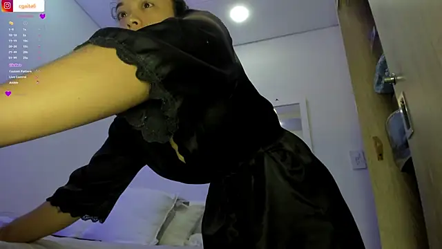 carolgaita online show from May 2026 10:42:01 AM