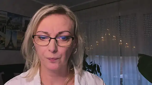 Snapshot of vanessa_chat chatting on December 2024 02:22:01 PM vanessa chat online show from December 2024 02:22:01 PM
