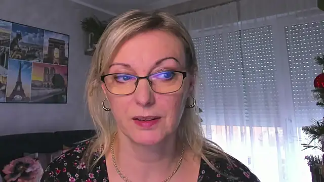 Snapshot of vanessa_chat chatting on January 2025 10:19:01 AM vanessa chat online show from January 2025 10:19:01 AM