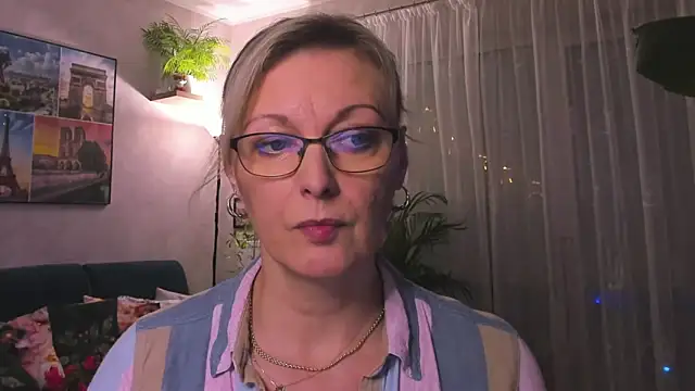 Snapshot of vanessa_chat chatting on January 2025 05:51:02 PM vanessa chat online show from January 2025 05:51:02 PM