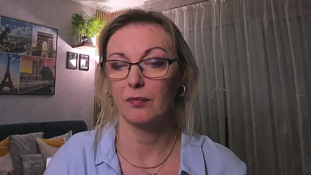 Snapshot of vanessa_chat chatting on February 2025 05:18:02 PM vanessa chat online show from February 2025 05:18:02 PM