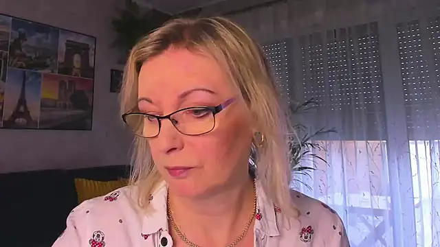 Snapshot of vanessa_chat chatting on February 2026 02:24:02 PM vanessa chat online show from February 2026 02:24:02 PM