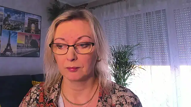 Snapshot of vanessa_chat chatting on February 2026 02:16:02 PM vanessa chat online show from February 2026 02:16:02 PM