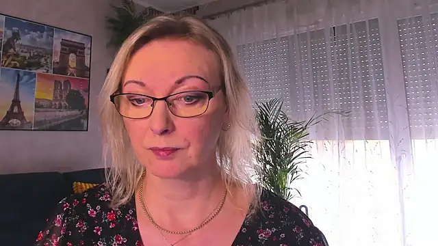 Snapshot of vanessa_chat chatting on March 2026 02:10:01 PM vanessa chat online show from March 2026 02:10:01 PM