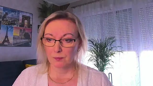 Snapshot of vanessa_chat chatting on March 2026 02:20:01 PM vanessa chat online show from March 2026 02:20:01 PM