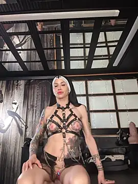 DarkDea online show from May 2026 10:09:02 AM