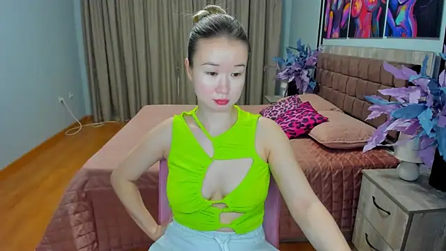 Snapshot of PollyOcean chatting on December 2024 05:49:02 AM PollyOcean online show from December 2024 05:49:02 AM