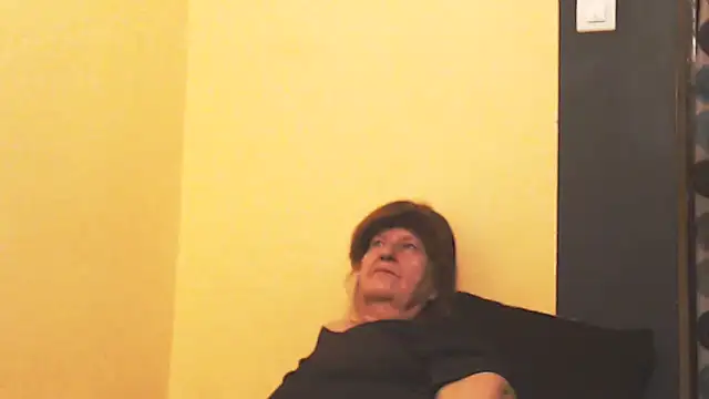 MioritaHard online show from May 2026 08:03:02 PM