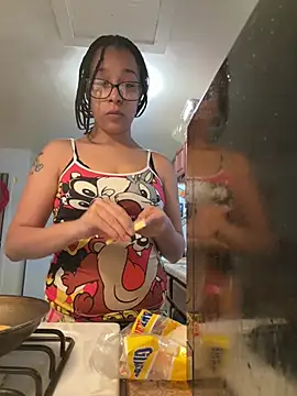 Alliejay online show from May 2026 10:07:01 PM