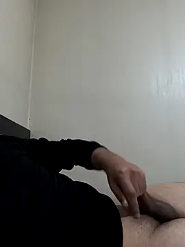 Snapshot of Mahmut_34_34_ chatting on December 2025 01:49:02 PM Mahmut 34 34 online show from December 2025 01:49:02 PM