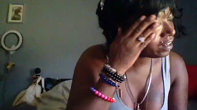 msdeedee online show from July 2026 10:31:01 PM
