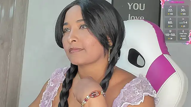 paola ih online show from December 2024 02:22:02 PM