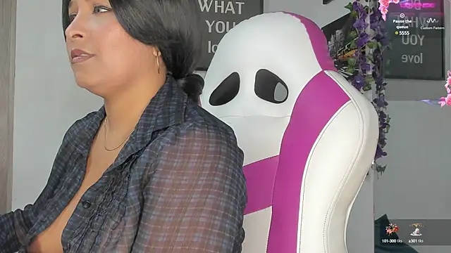 paola ih online show from December 2024 02:24:02 PM