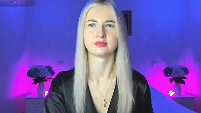 AnnaCarrera online show from December 2024 10:20:01 PM