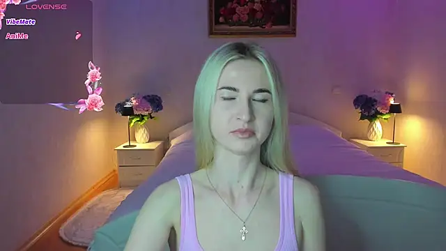 AnnaCarrera online show from June 2026 08:11:01 PM