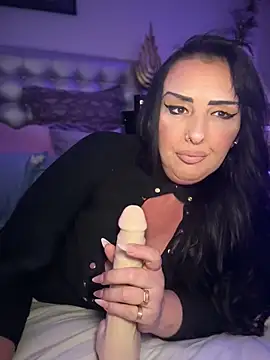 Snapshot of TiffanyRoxx chatting on March 2026 07:19:01 PM TiffanyRoxx online show from March 2026 07:19:01 PM