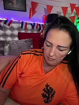 TiffanyRoxx online show from June 2026 05:50:02 PM