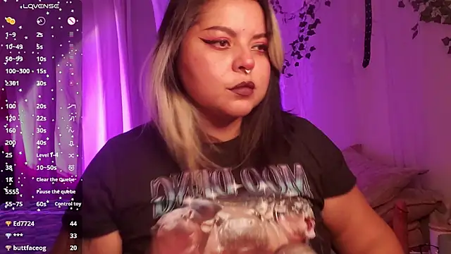 Snapshot of Satyn_doll chatting on January 2025 12:31:01 AM Satyn doll online show from January 2025 12:31:01 AM