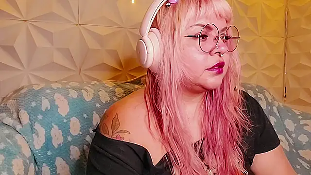 Satyn doll online show from June 2026 11:42:02 PM