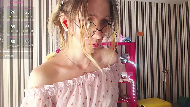 Snapshot of _Hanna_Moon_ chatting on January 2025 09:15:01 AM Hanna Moon online show from January 2025 09:15:01 AM