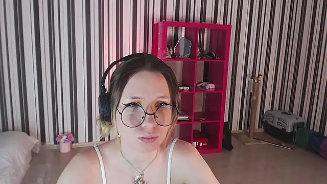 Snapshot of _Hanna_Moon_ chatting on January 2025 07:39:02 AM Hanna Moon online show from January 2025 07:39:02 AM