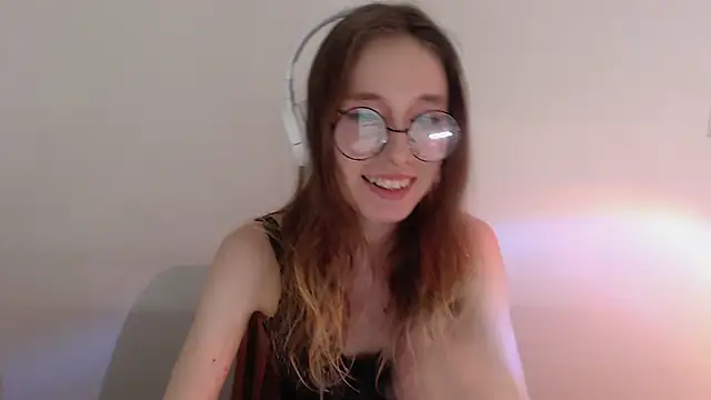  Hanna Moon  online show from May 2026 11:18:01 AM