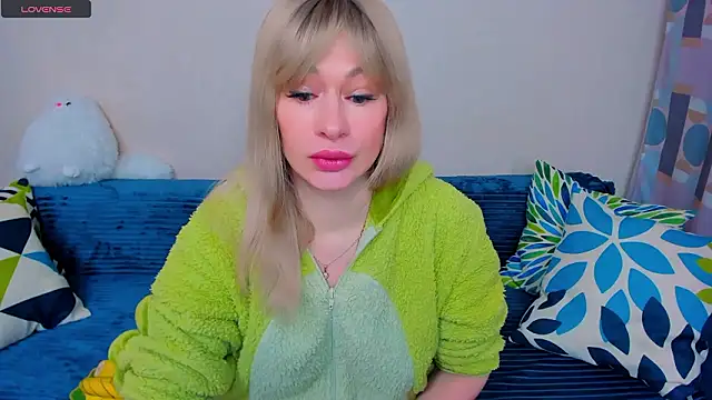 EllenMoore online show from March 2026 03:06:02 AM