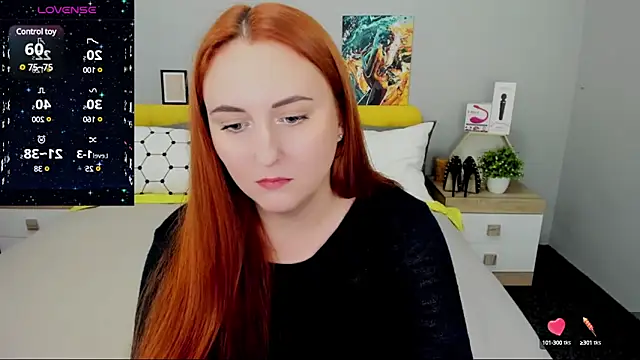 Snapshot of BabeLessi chatting on December 2024 06:43:02 PM BabeLessi online show from December 2024 06:43:02 PM