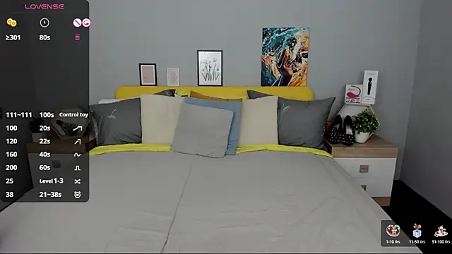 Snapshot of BabeLessi chatting on September 2025 05:29:02 PM BabeLessi online show from September 2025 05:29:02 PM