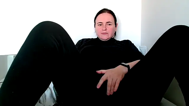 Snapshot of angel_sammy chatting on April 2026 05:54:01 AM angel sammy online show from April 2026 05:54:01 AM