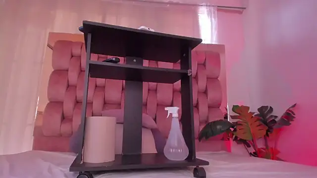 Secret chells online show from October 2025 05:43:02 PM