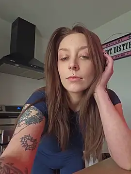 LilyOrion online show from May 2026 06:16:02 PM