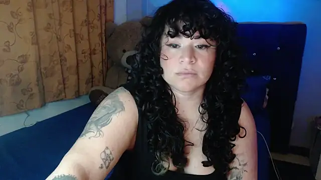 Snapshot of ANGELIQUE_KLANE chatting on December 2025 03:44:02 AM ANGELIQUE KLANE online show from December 2025 03:44:02 AM