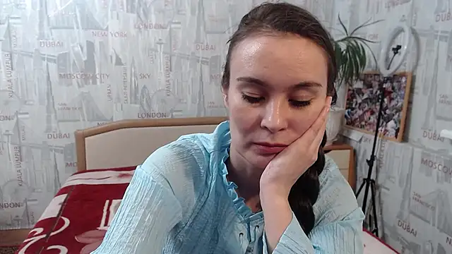 GinaQSoul online show from March 2025 05:13:01 PM