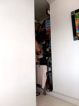 Brenda Berck  online show from October 2025 01:12:01 PM