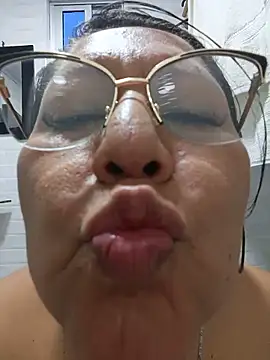 Brenda Berck  online show from June 2026 01:25:01 PM