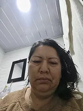 Brenda Berck  online show from June 2026 10:13:01 AM