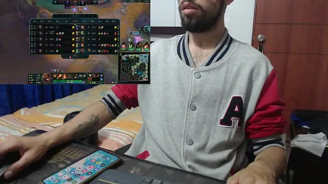 fvckolombianguyy online show from March 2025 06:50:01 PM