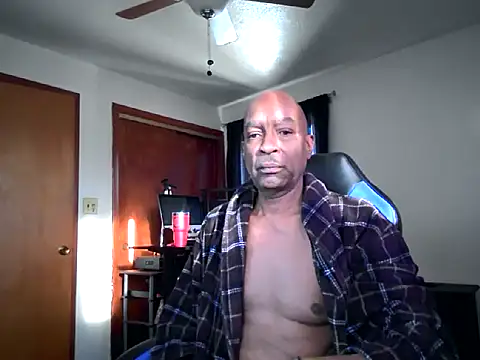 Snapshot of longdick4you8686 chatting on February 2025 01:28:02 PM longdick4you8686 online show from February 2025 01:28:02 PM
